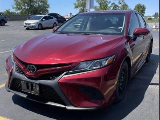 Used 2018 Toyota Camry SE Heated Seats, Sunroof, Split Leather, Factory Remote Start, Adaptive Cruise, New Tires ! for sale in Guelph, ON