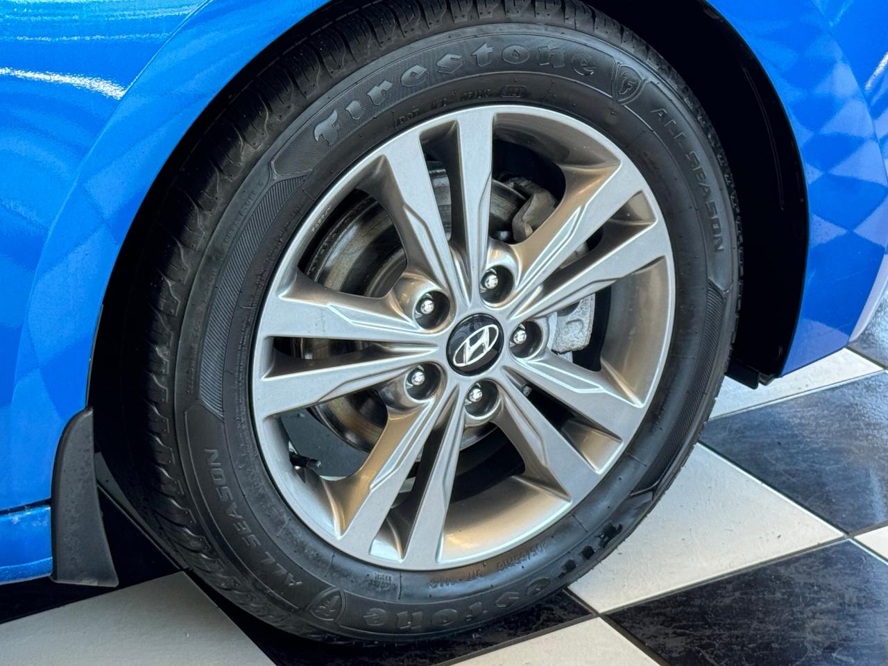 2017 Hyundai Elantra GL+ApplePlay+Camera+Blind Spot+CLEAN CARFAX - Photo #56