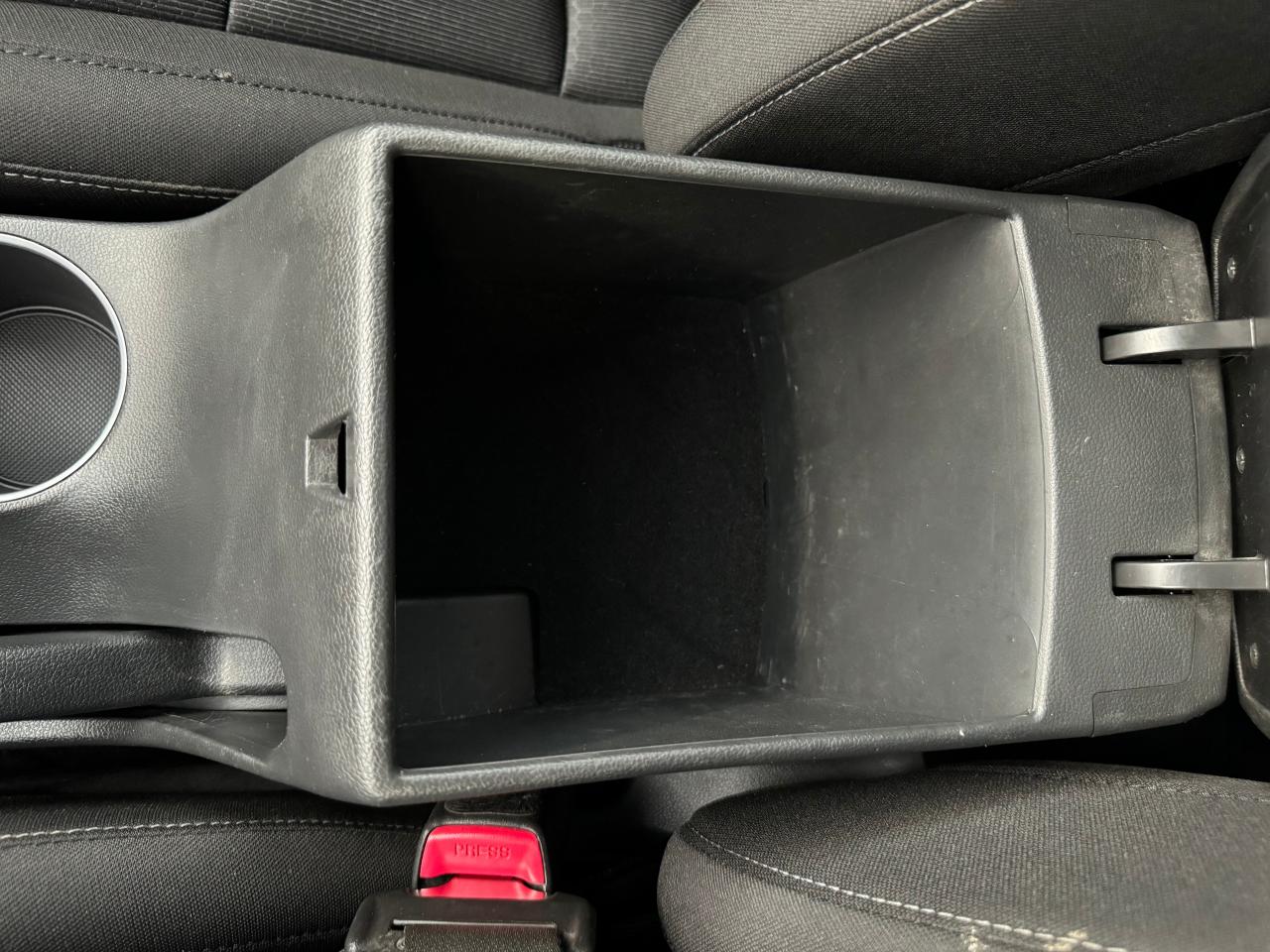 2017 Hyundai Elantra GL+ApplePlay+Camera+Blind Spot+CLEAN CARFAX Photo115