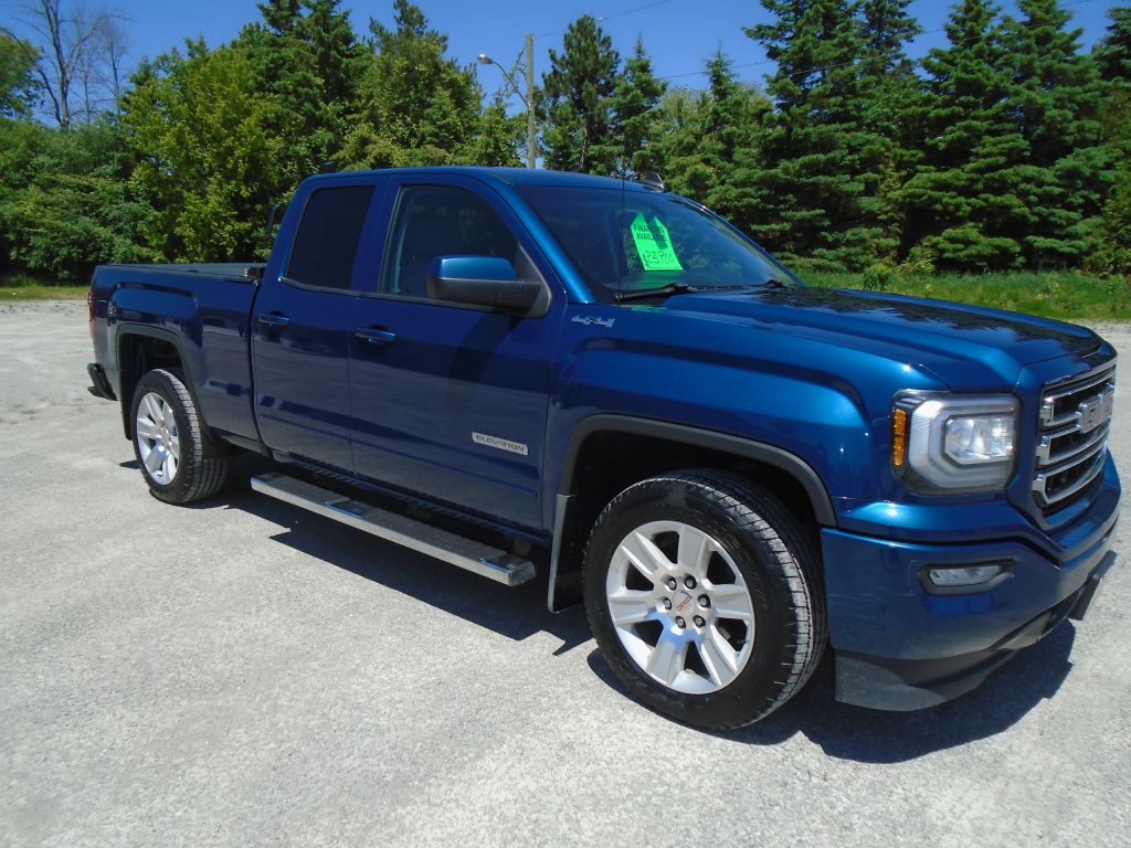 Used 2017 GMC Sierra ELEVATION DOUBLE CAB 4X4 for Sale in Beaverton, Ontario