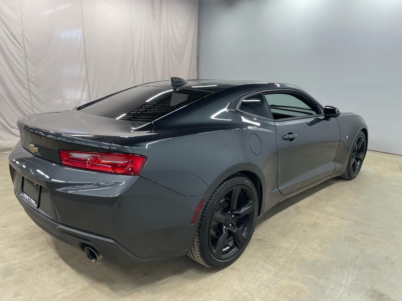 2018 Chevrolet Camaro 1LT Photo6