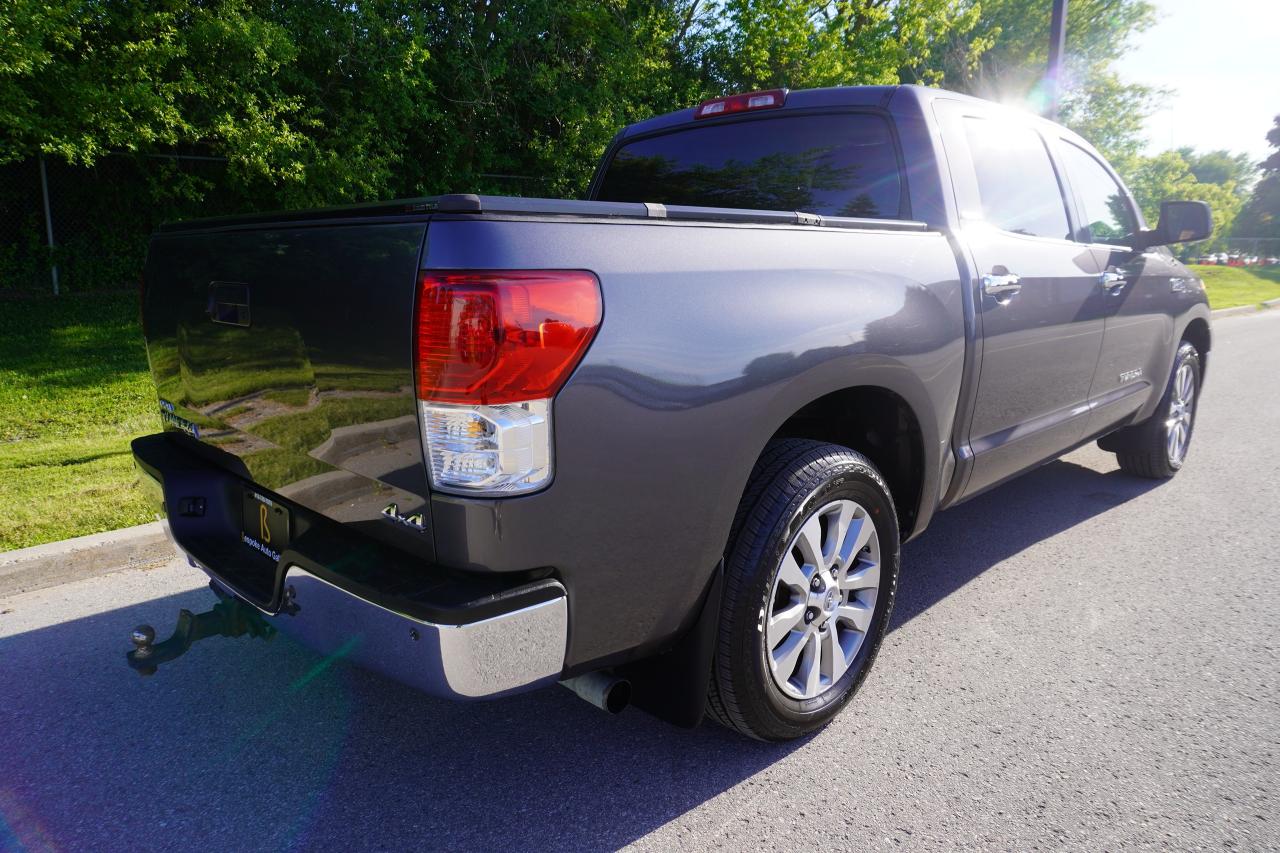 2011 Toyota Tundra PLATINUM / CREWMAX / NO ACCIDENTS / STUNNING COMBO Photo3