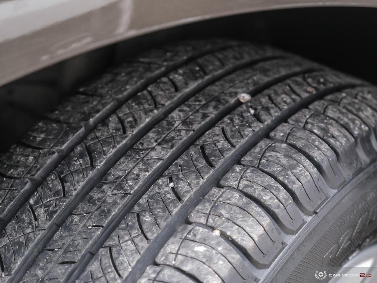 2011 Ford Edge SEL AWD Photo