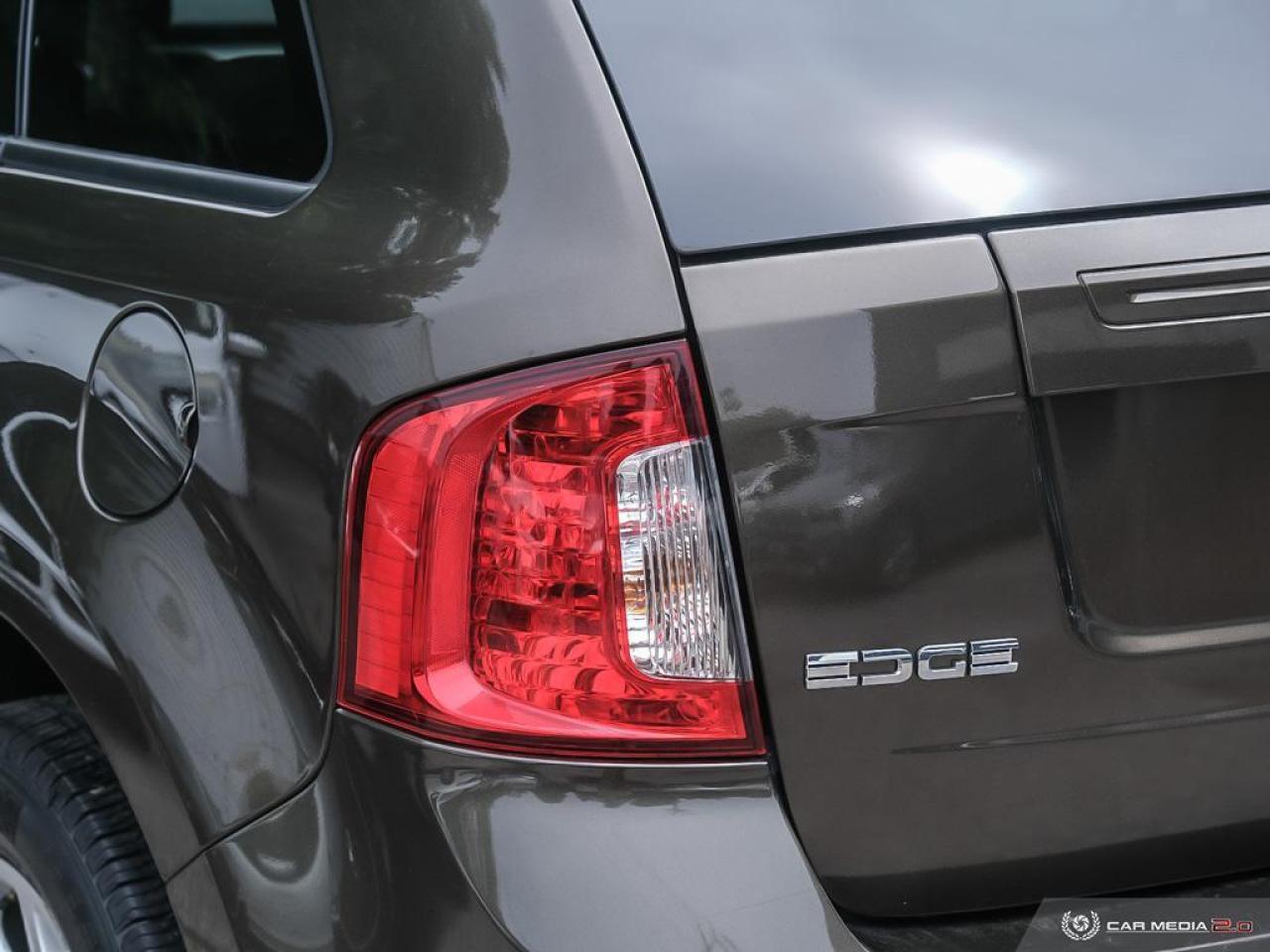 2011 Ford Edge SEL AWD Photo