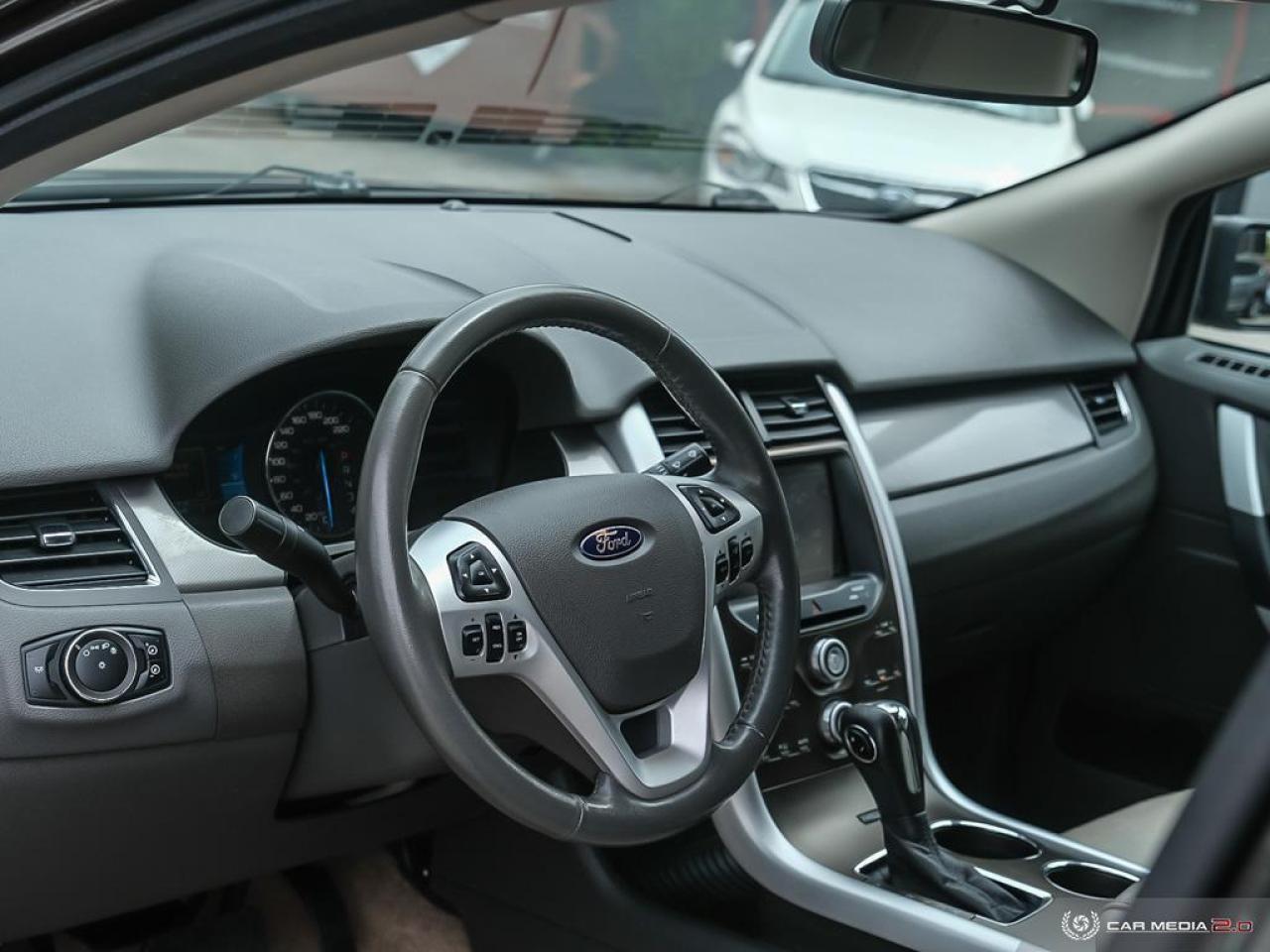 2011 Ford Edge SEL AWD Photo