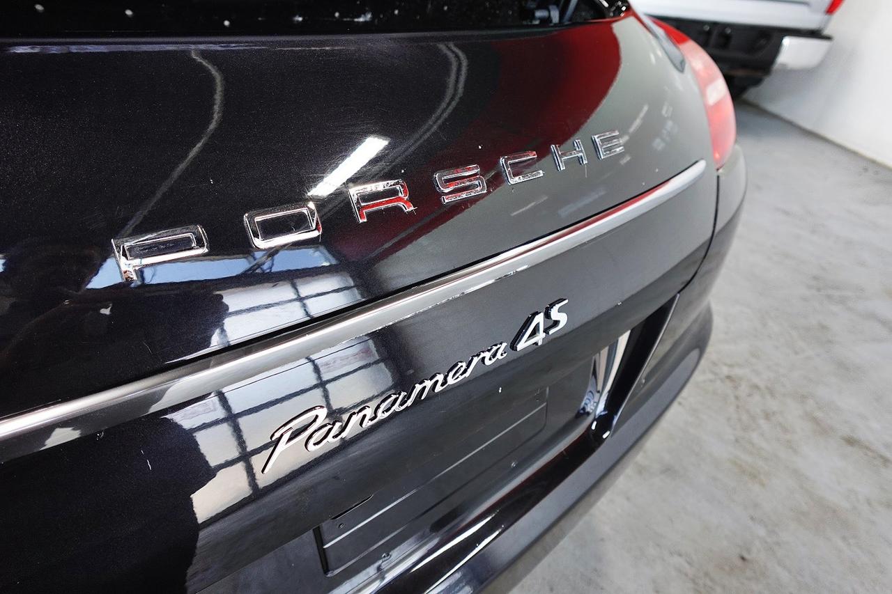 2010 Porsche Panamera AWD,4 S,NO ACCIDENT NAVI,BACK CAM Photo