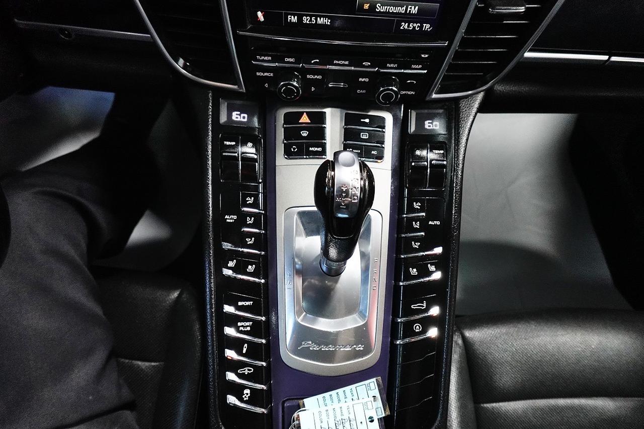 2010 Porsche Panamera AWD,4 S,NO ACCIDENT NAVI,BACK CAM Photo