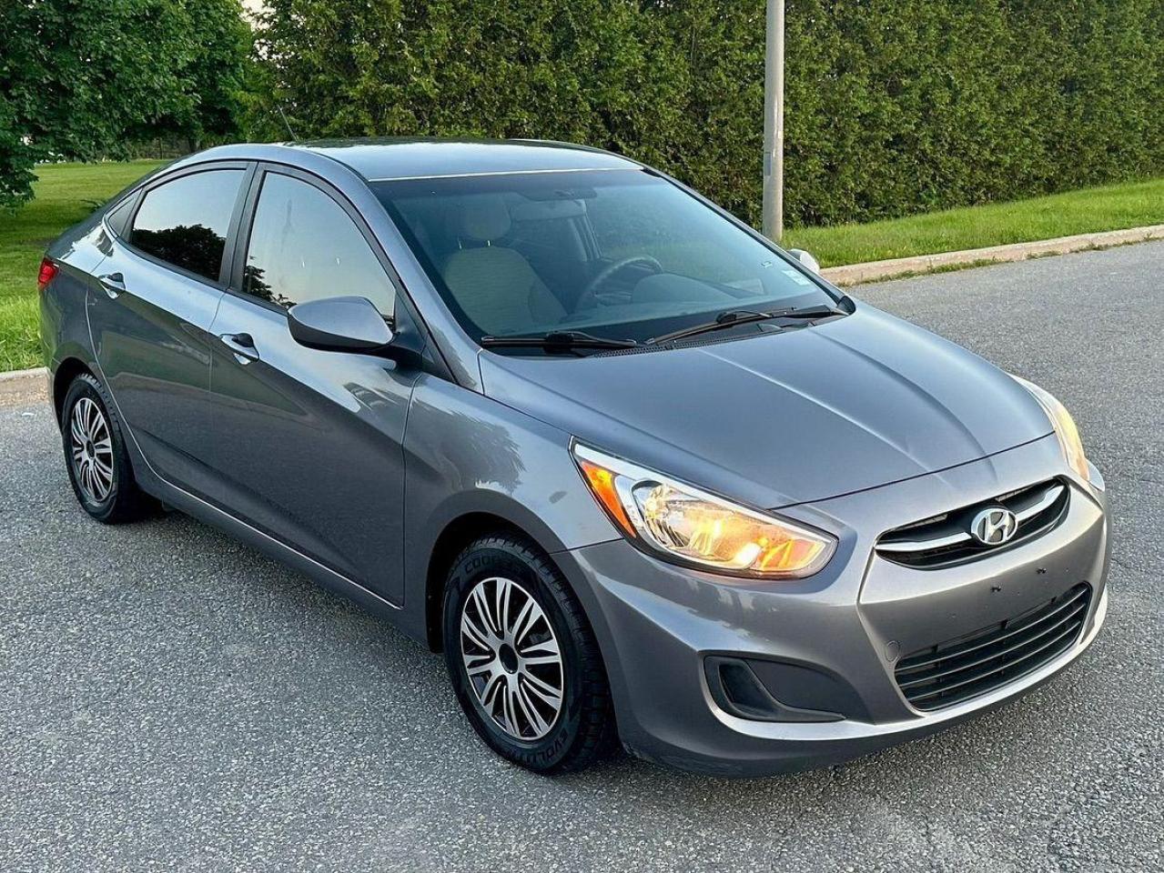 2015 Hyundai Accent 1.6 L - Certified - Photo #2