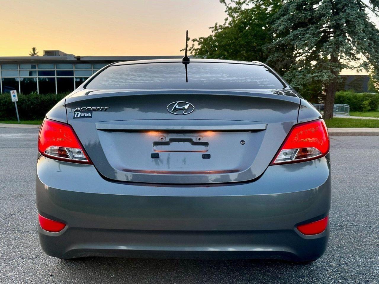 2015 Hyundai Accent 1.6 L - Certified Photo2