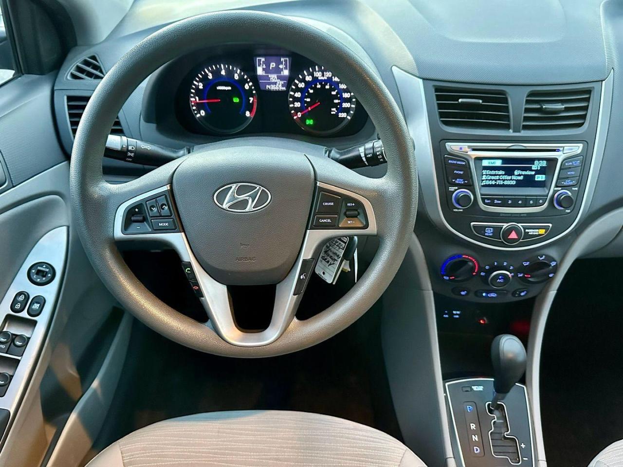 2015 Hyundai Accent 1.6 L - Certified - Photo #4