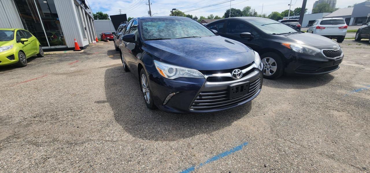 Used 2015 Toyota Camry XLE for sale in Waterloo, ON