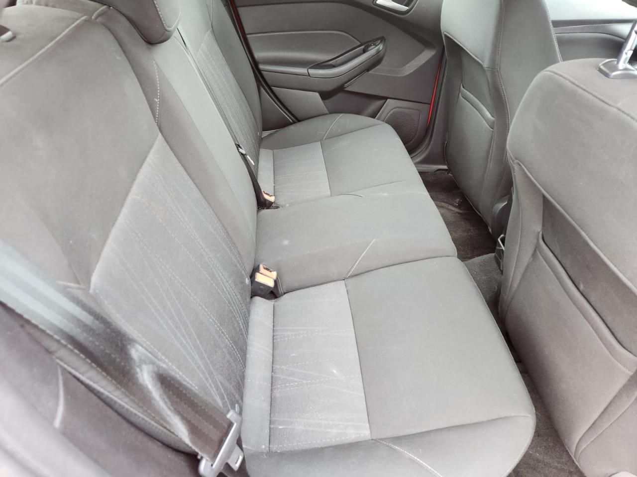 2015 Ford Focus 5DR HB SE - Photo #8