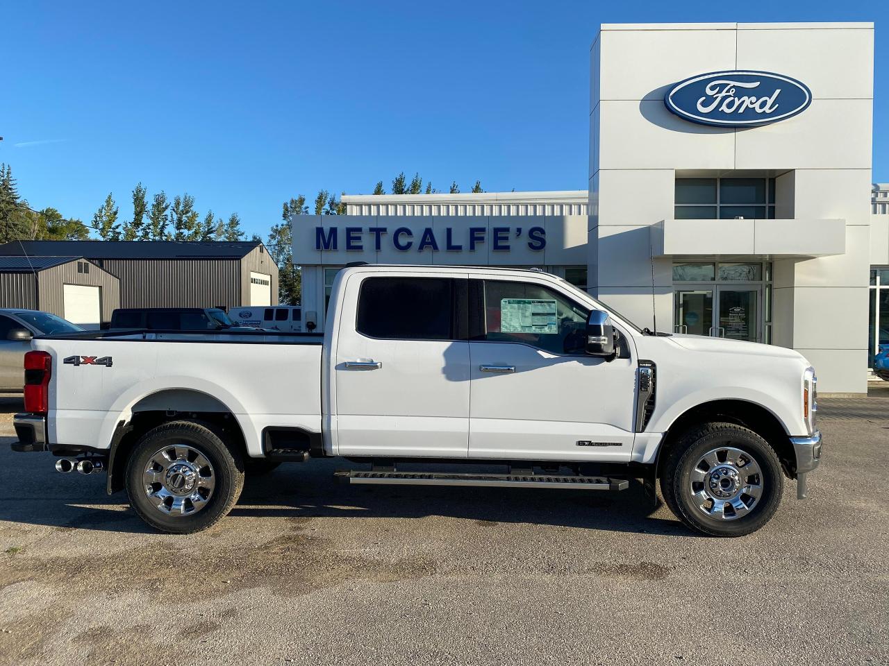 New 2024 Ford F-250 Super Duty SRW LARIAT 4WD CREW CAB 6.75' BOX for sale in Treherne, MB