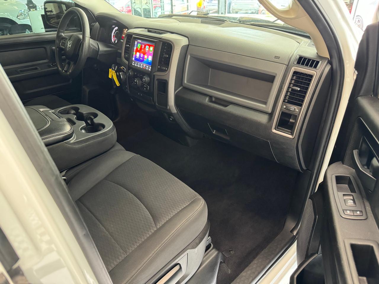 2019 RAM 1500 Classic Express 4x4 Quad 6'4 V6+New Tires+Brakes+ApplePlay - Photo #19