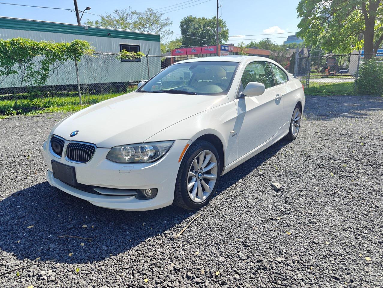 2011 BMW 3 Series 2dr Cpe 335i xDrive AWD • No Accidents!