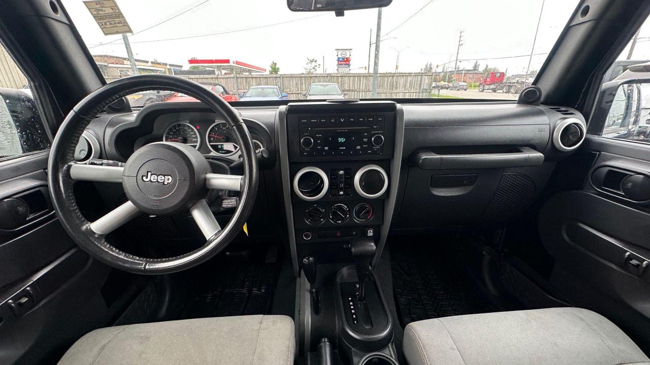 2008 Jeep Wrangler Sahara, UNLIMITED, NO ACCIDENTS, CERTIFIED - Photo #15