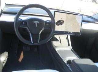 2022 Tesla Model Y LONG RANGE AWD *REBUILD TITLE* - Photo #10