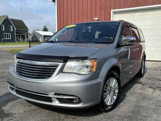 Used 2013 Chrysler Town & Country Limited *NO ACCIDENTS*26 SERVICE RECORDS* for sale in Dunnville, ON
