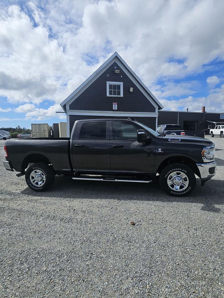 2024 RAM 2500 Tradesman 4x4 Crew Cab 6'4" Box Photo22