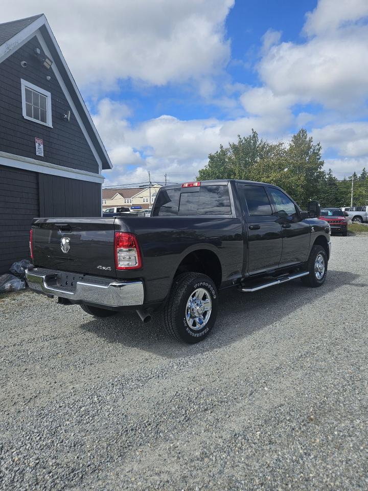 2024 RAM 2500 Tradesman 4x4 Crew Cab 6'4" Box Photo23