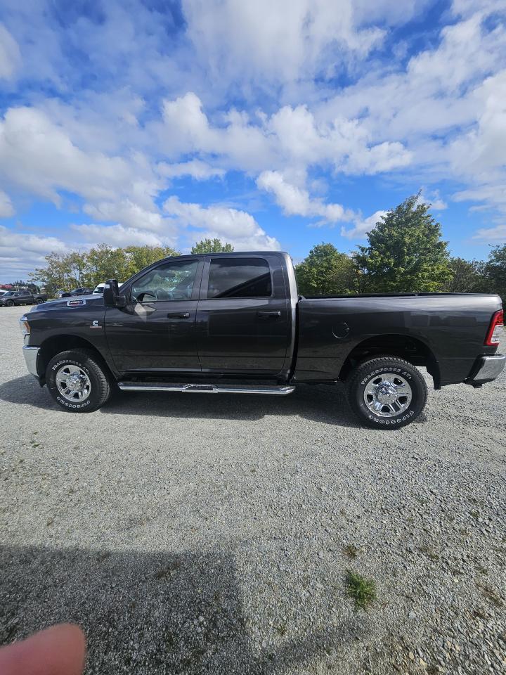 2024 RAM 2500 Tradesman 4x4 Crew Cab 6'4" Box Photo26