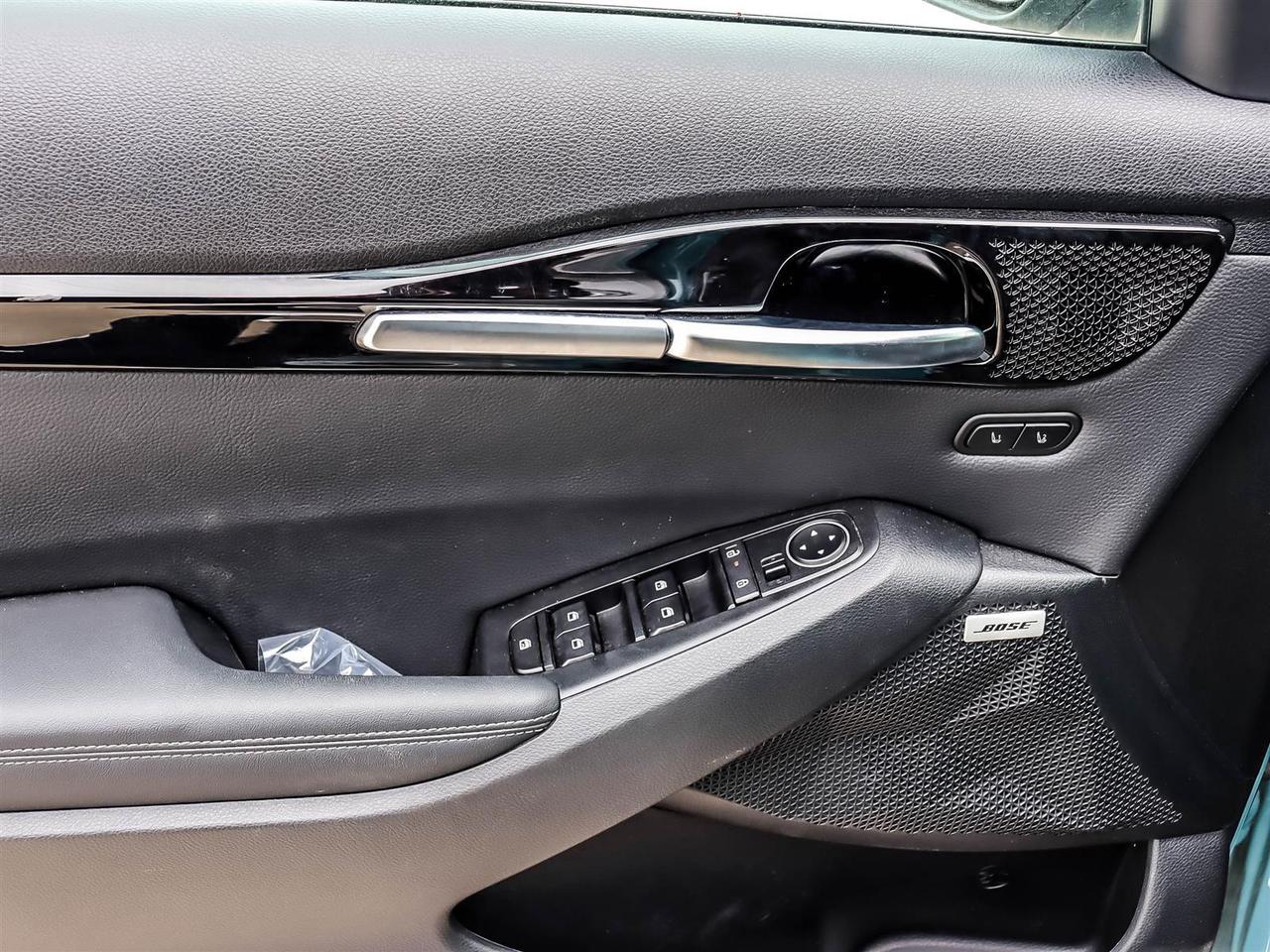 2024 Kia Seltos X-LINE Photo4