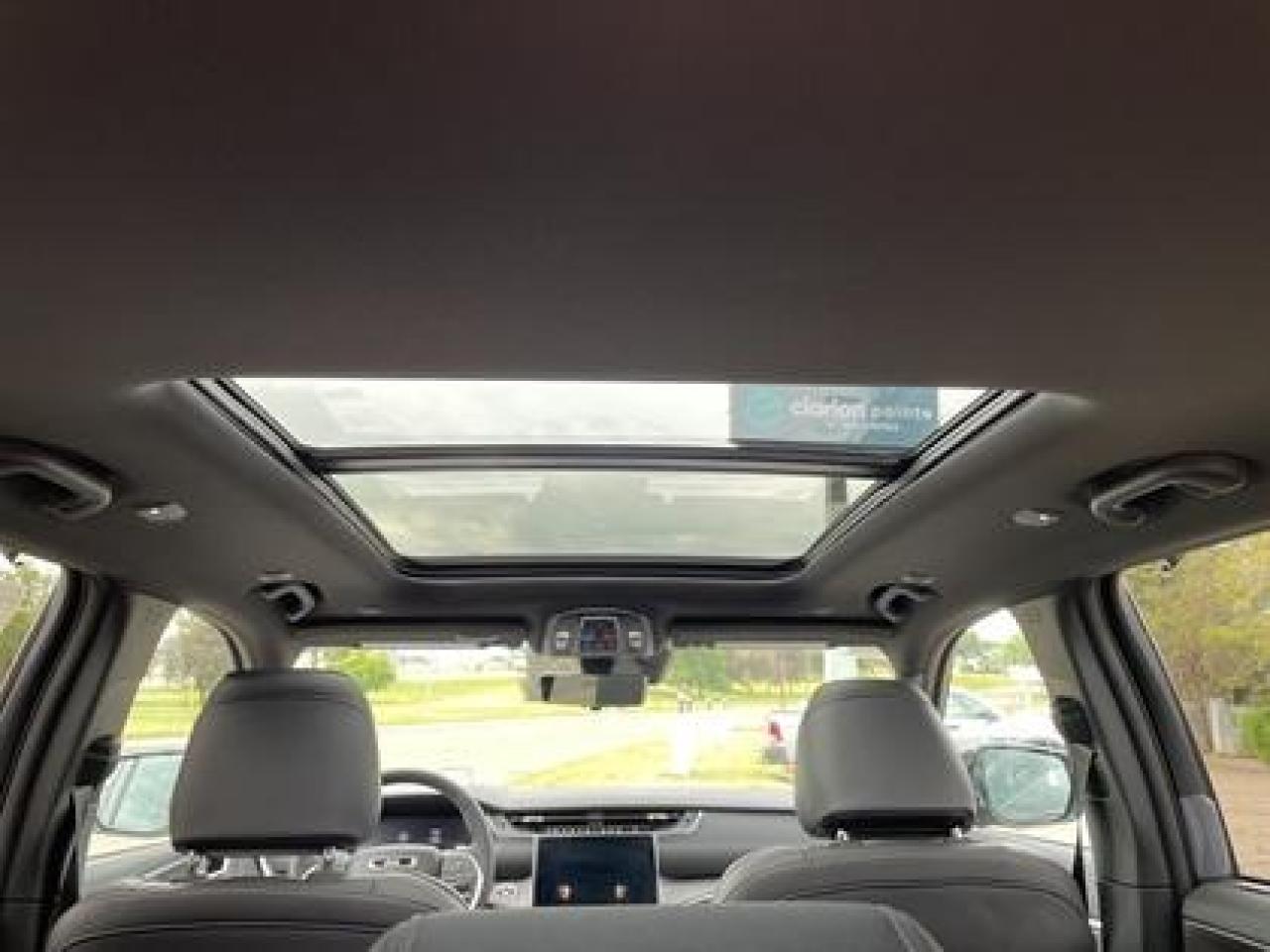 2024 Jeep Grand Cherokee Limited Black Appearance Luxury Tech Group!! #38 Photo