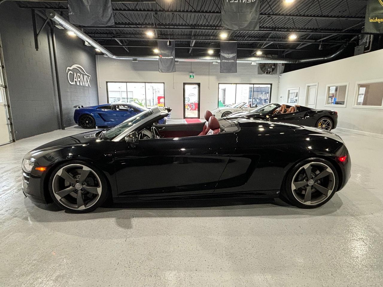 2011 Audi R8 V10 Spyder Gated-Manual - Photo #4