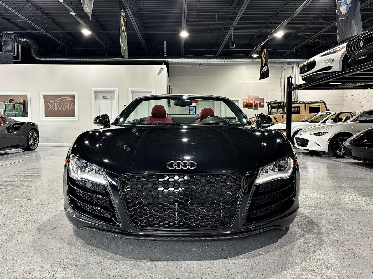 2011 Audi R8 V10 Spyder Gated-Manual - Photo #2
