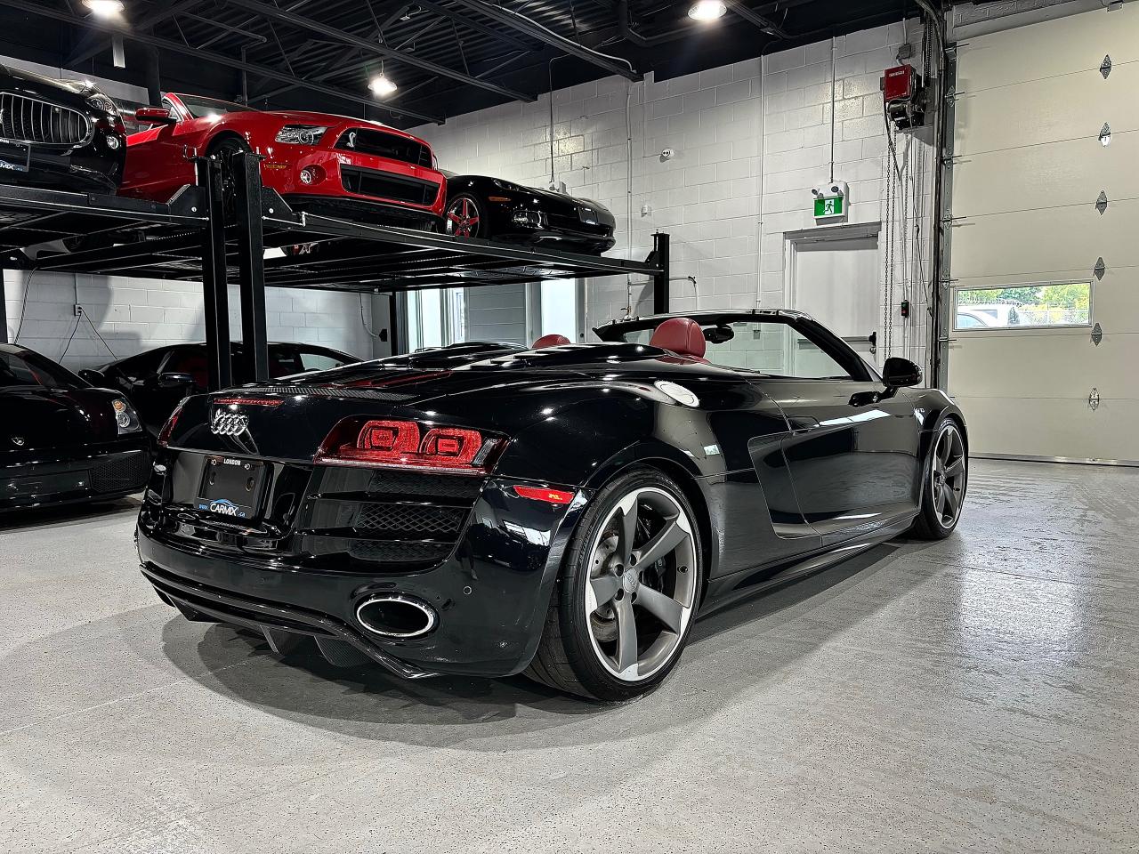 2011 Audi R8 V10 Spyder Gated-Manual - Photo #7