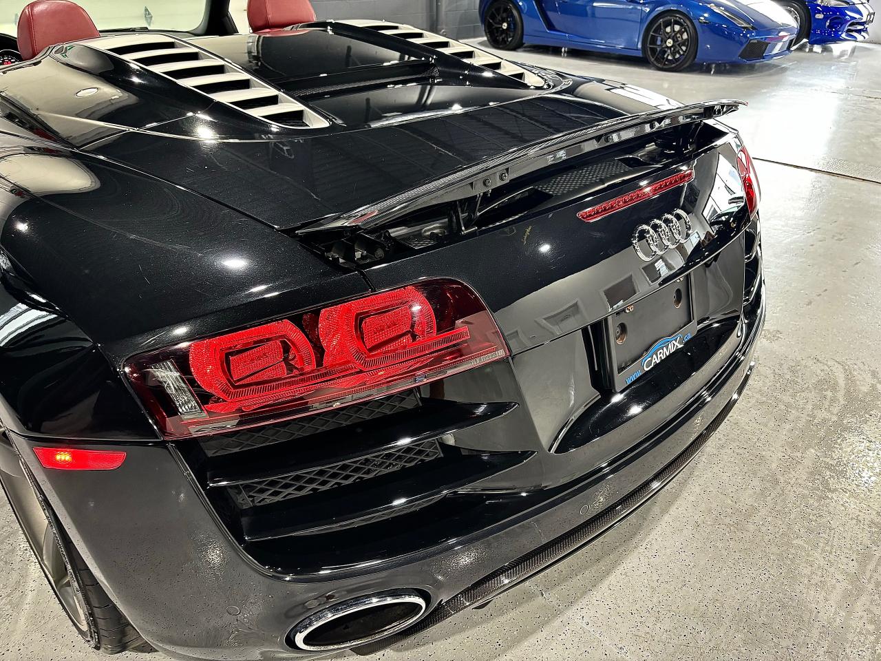 2011 Audi R8 V10 Spyder Gated-Manual - Photo #26