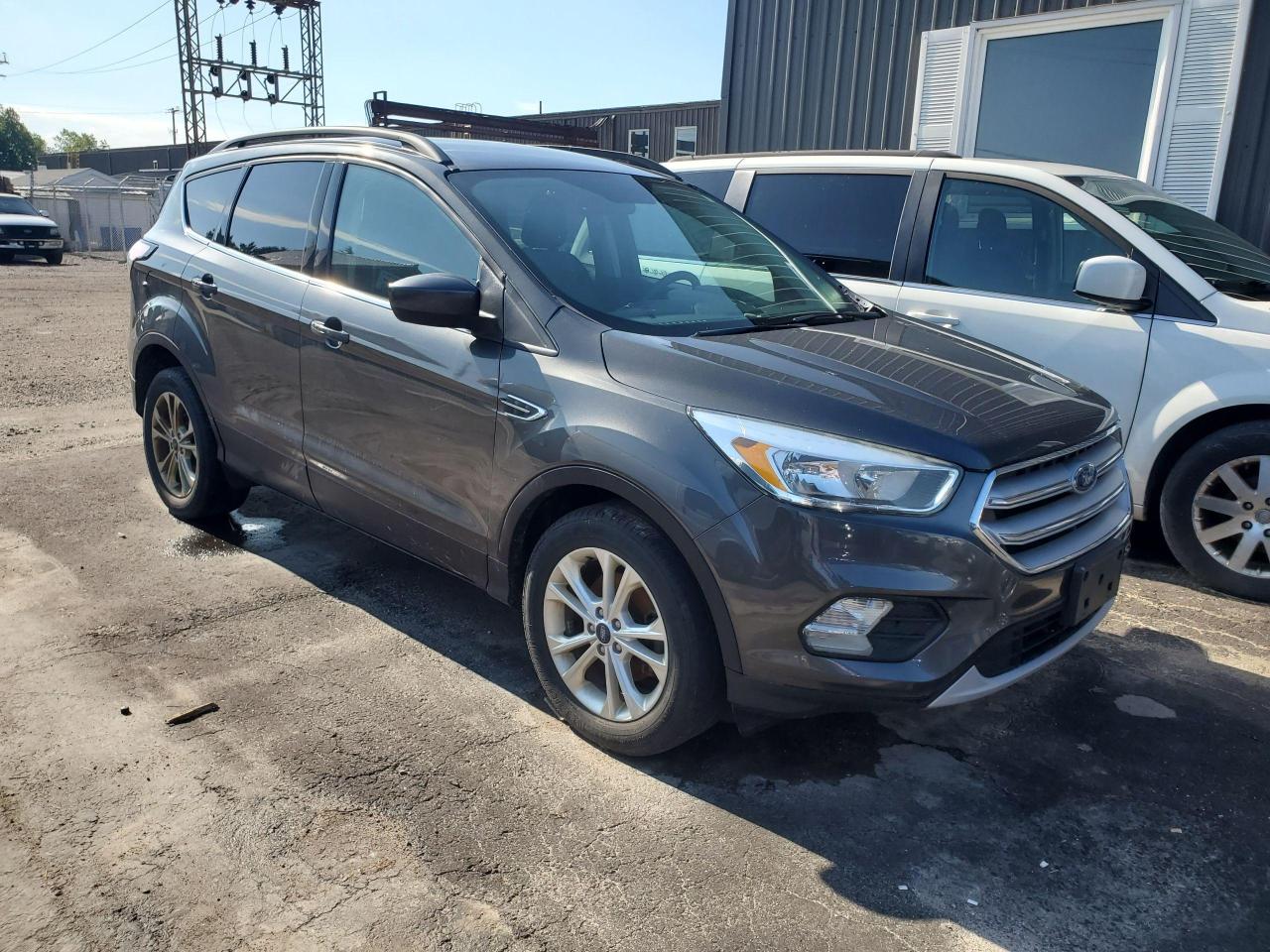 Used 2018 Ford Escape SE FWD-