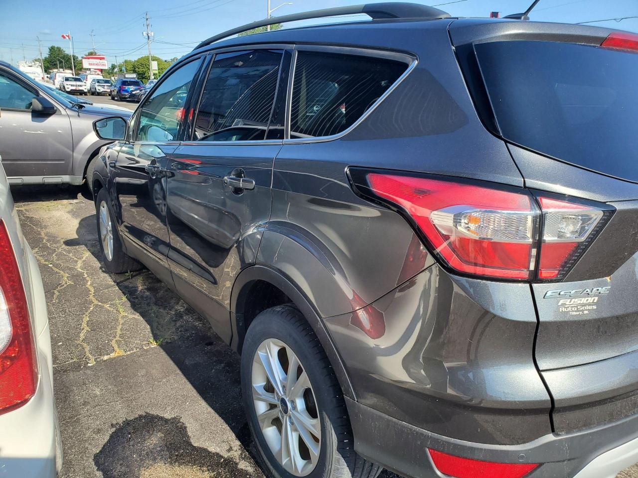 2018 Ford Escape SE FWD-"SOLD AS IS UNFIT" NO SAFETY--READ AD BELOW - Photo #5