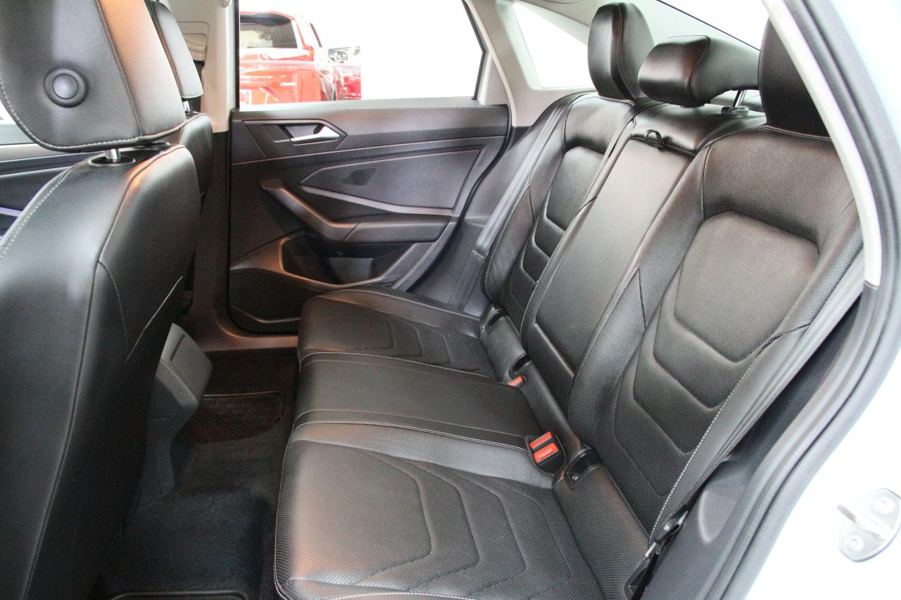 2021 Volkswagen Jetta EXECLINE | Nav | Leather | Pano roof | CarPlay