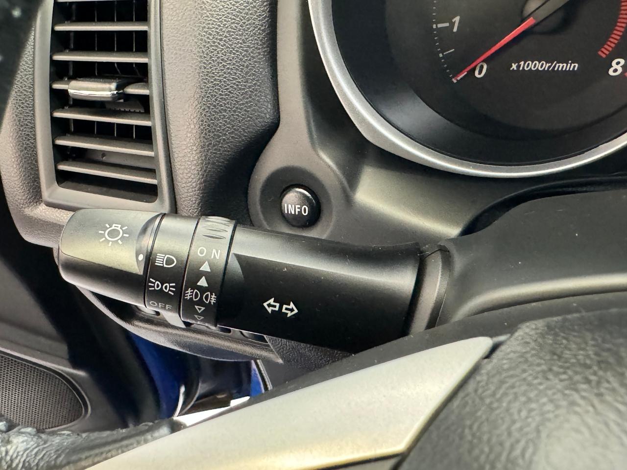 2015 Mitsubishi RVR SE+Heated Seats+New Tires+CLEAN CARFAX - Photo #34