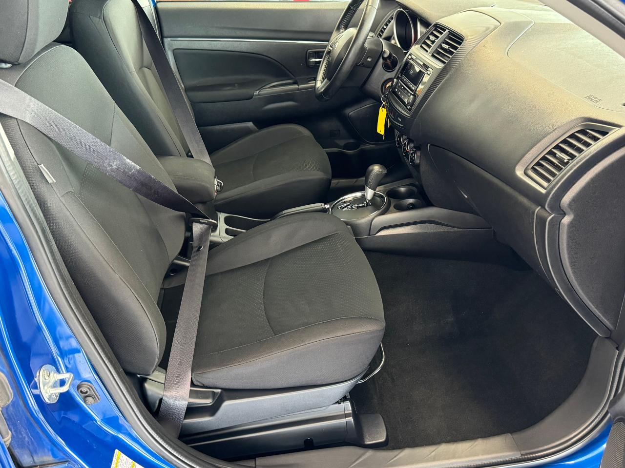 2015 Mitsubishi RVR SE+Heated Seats+New Tires+CLEAN CARFAX - Photo #20