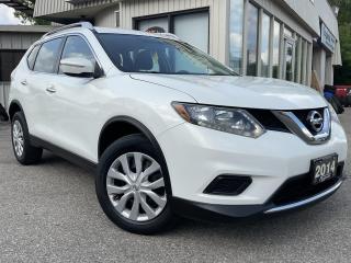 Used 2014 Nissan Rogue S AWD - BACK-UP CAM! BLUETOOTH! for sale in Kitchener, ON