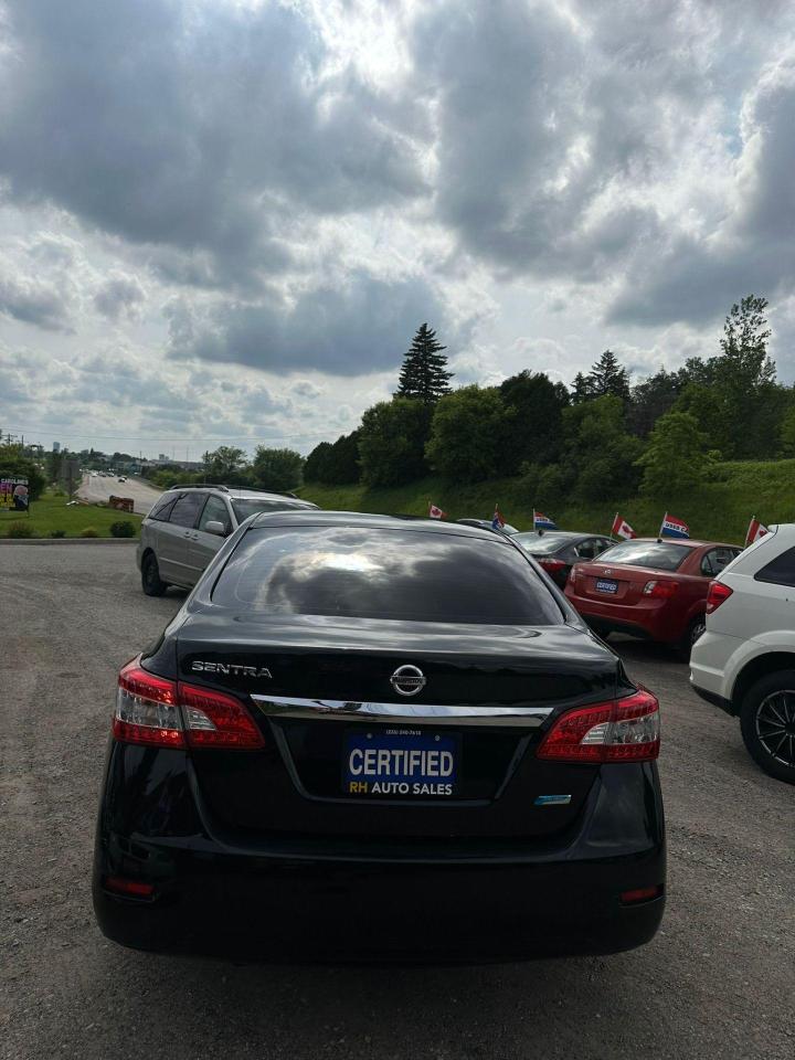 2015 Nissan Sentra S - Photo #5