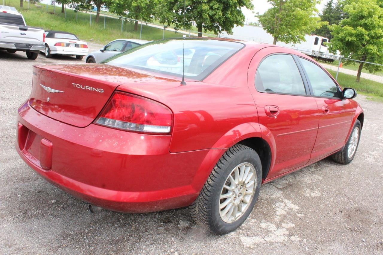 2006 Chrysler Sebring  Photo2