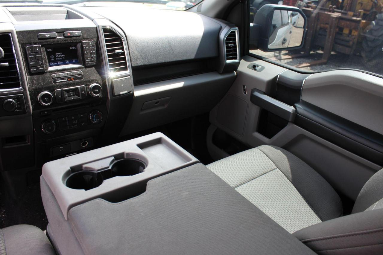 2016 Ford F-150  Photo