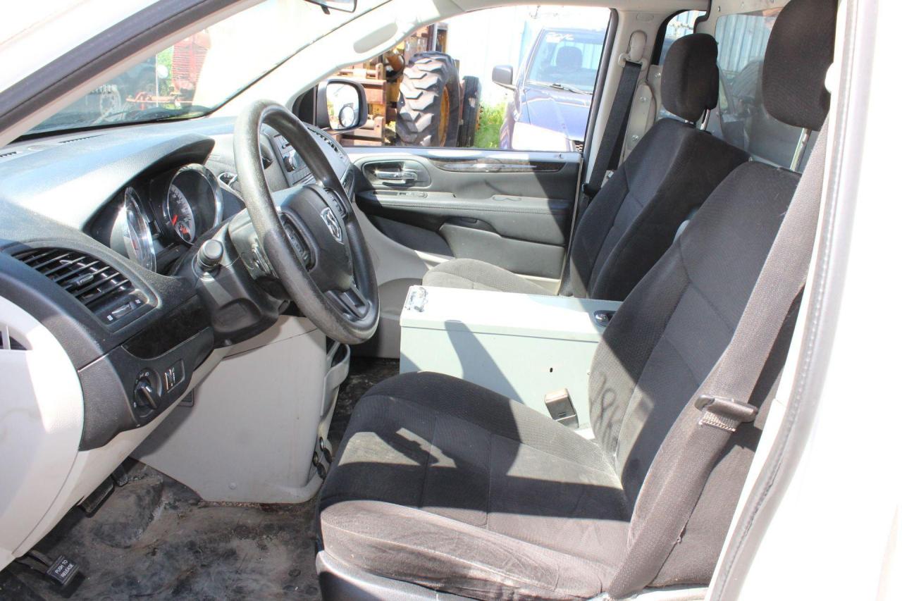 2013 RAM Cargo Van  Photo4