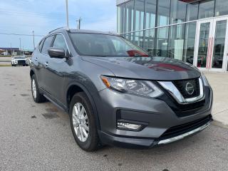 Used 2017 Nissan Rogue SV MOON TECH AWD for sale in Yarmouth, NS
