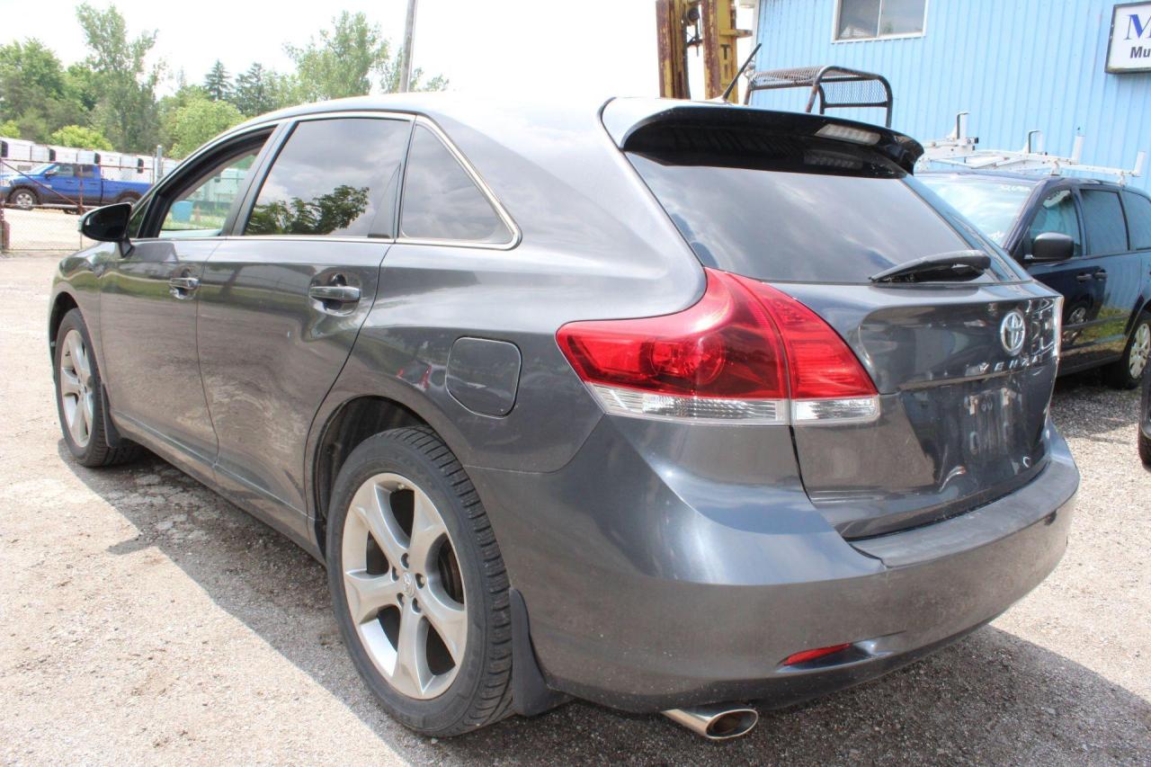 2015 Toyota Venza  Photo