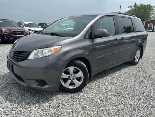 Used 2016 Toyota Sienna L FWD 7-Passenger V6 *No Accidents*1 owner*Only 54,000 KM! for sale in Dunnville, ON