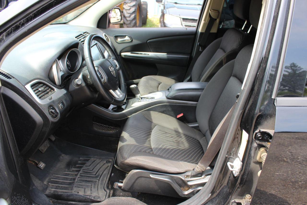 2014 Dodge Journey  Photo4