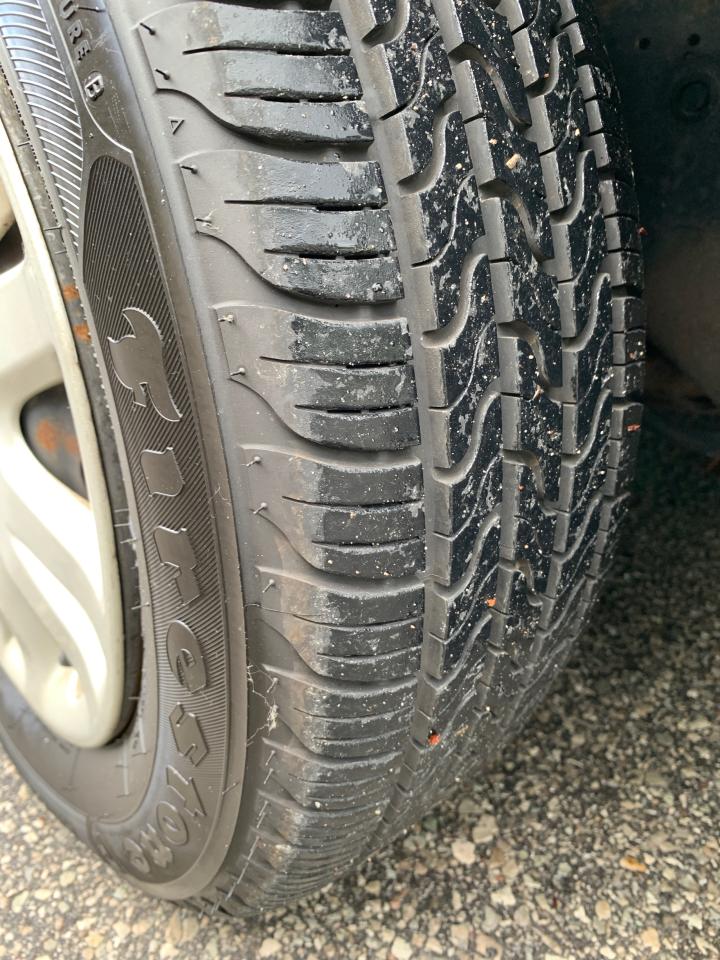 2004 Honda Civic LX-YES,....ONLY 86,422KMS!! 1 LOCAL SENIOR OWNER! Photo4