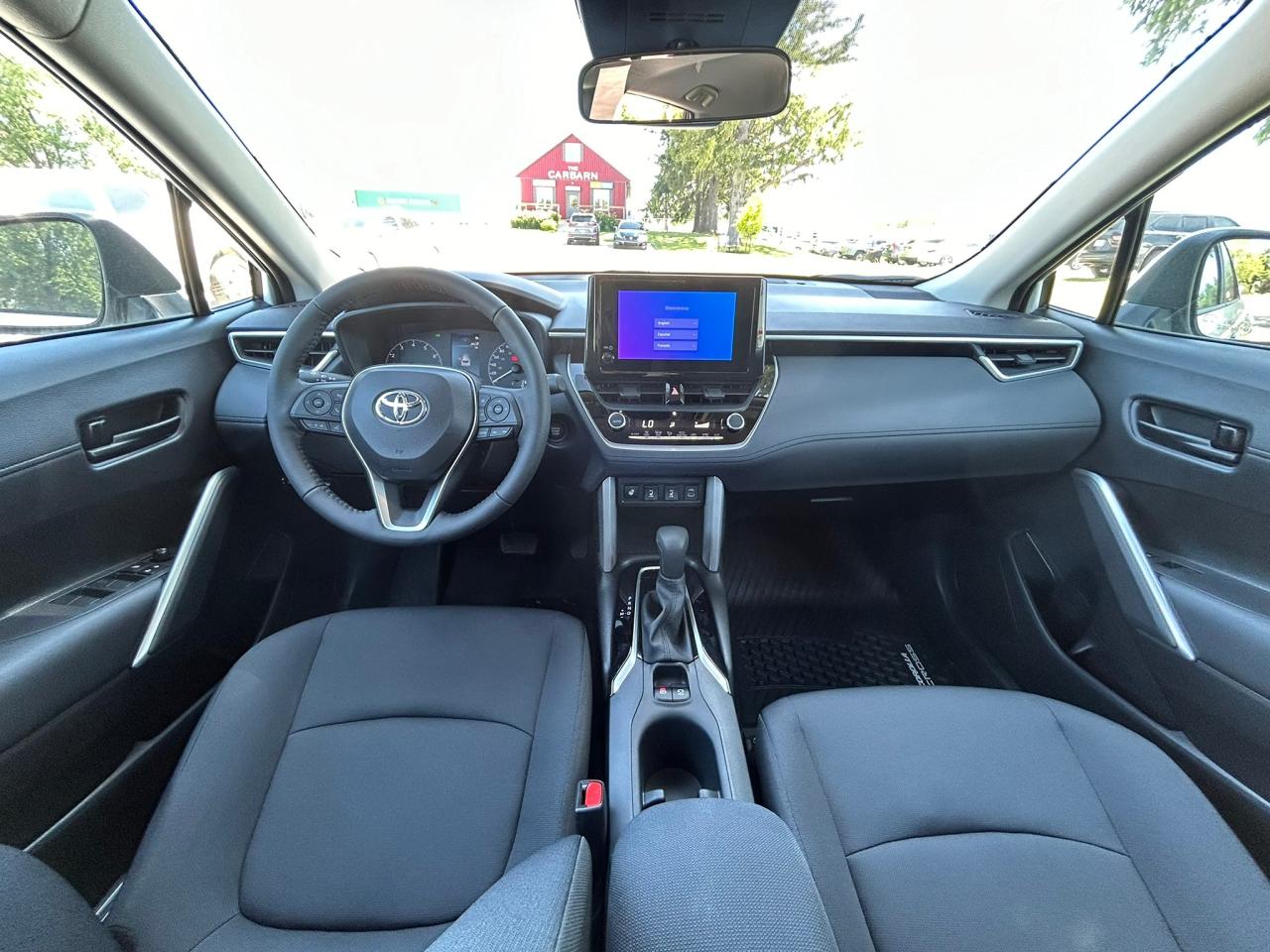 2024 Toyota Corolla Cross LE FWD - Photo #24