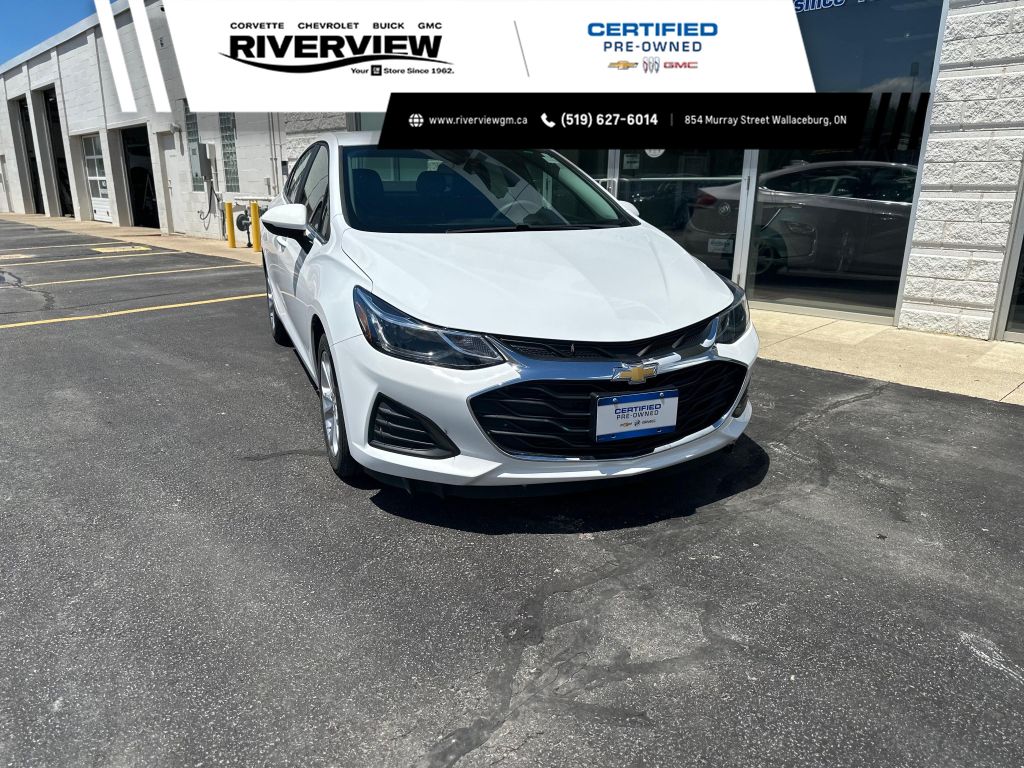 Used 2019 Chevrolet Cruze HEATED SEATS TOUCHSCREEN DISPLAY 1.4L TURBO REAR VIEW CAMERA for Sale in Wallaceburg, Ontario