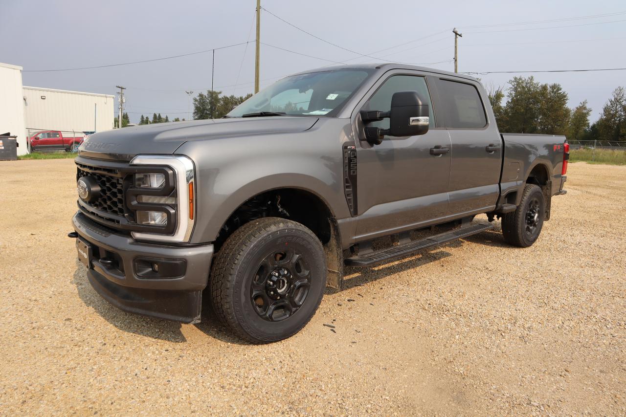 New 2024 Ford F-350 Super Duty SRW XL for sale in Slave Lake, AB