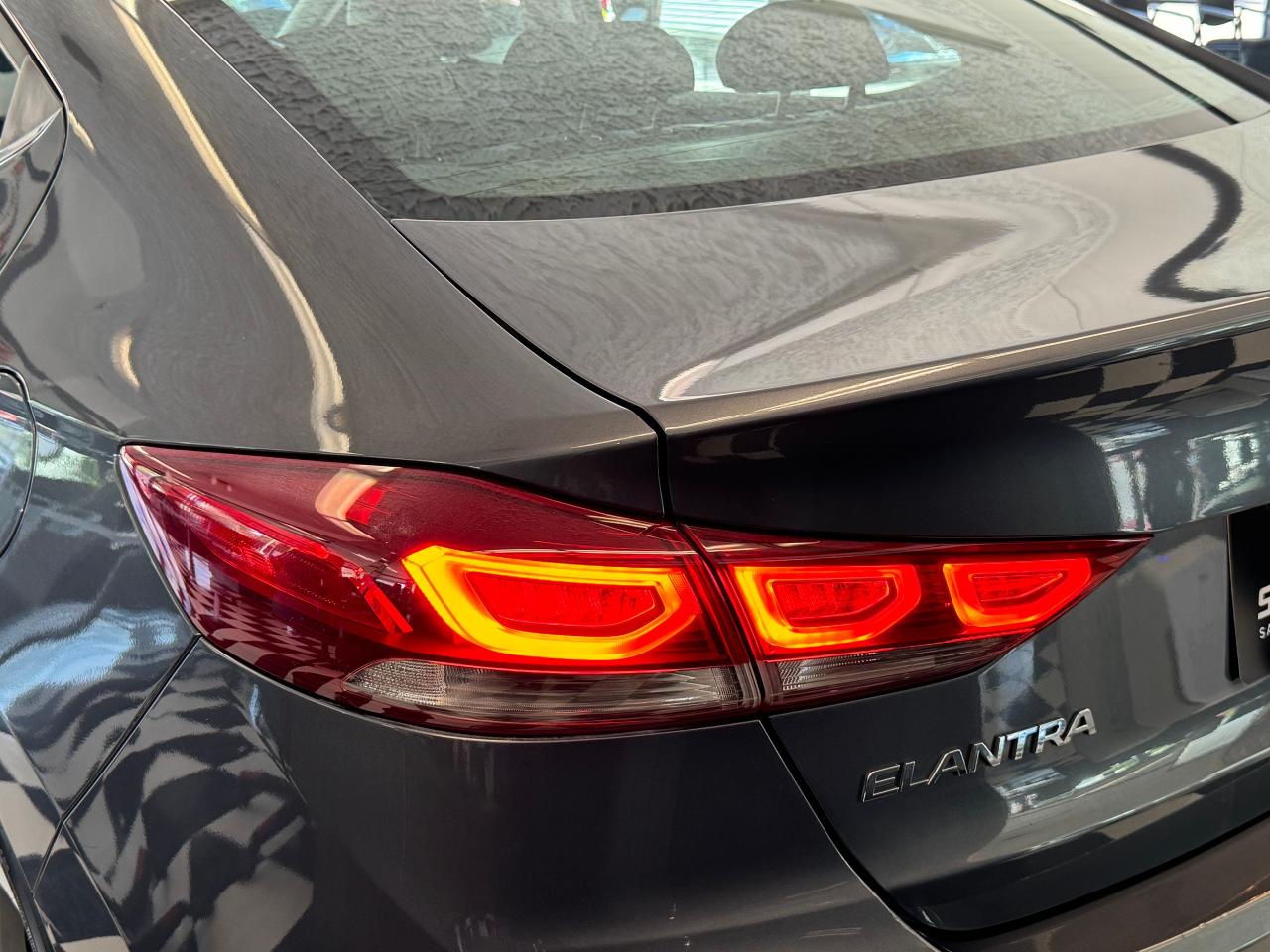 2017 Hyundai Elantra Limited+GPS+Roof+Leather+ApplePlay+CLEAN CARFAX - Photo #63
